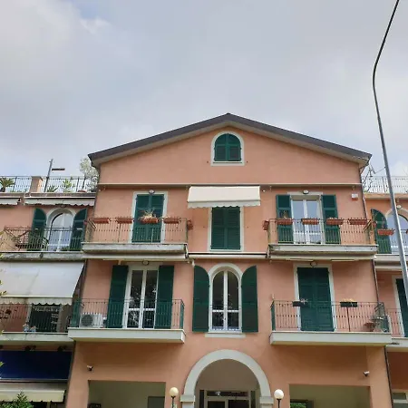 Casa Magnolia, The Gateway To 5 Terre And Lerici Appartement *